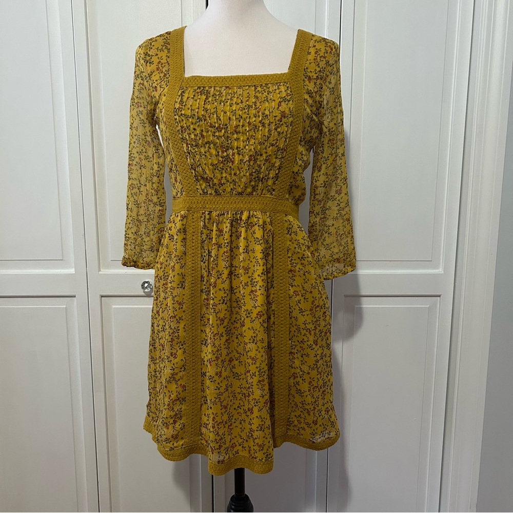 Abercrombie & Fitch Mustard Floral 3/4 Sleeve mini Dress
